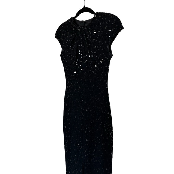 Talbot Runhof Black Sequin Mermaid Gown - Picture 4 of 14
